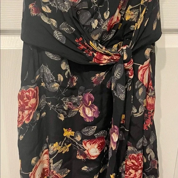 Strapless navy/Floral dress. *New with Tags* - Picture 3 of 3